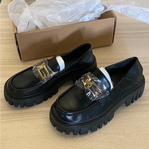 Platform Loafers (Black)